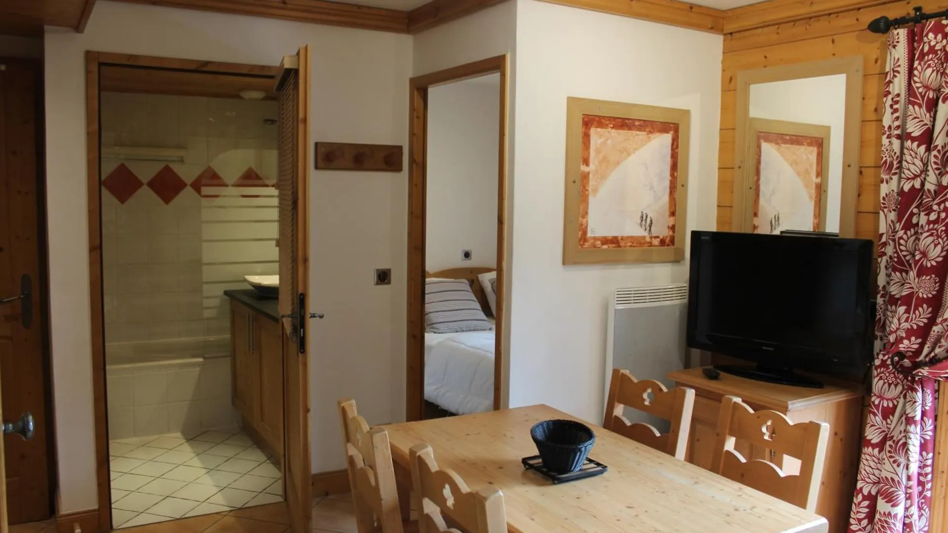 Reine Des Pres Apartment Samoens 0*,